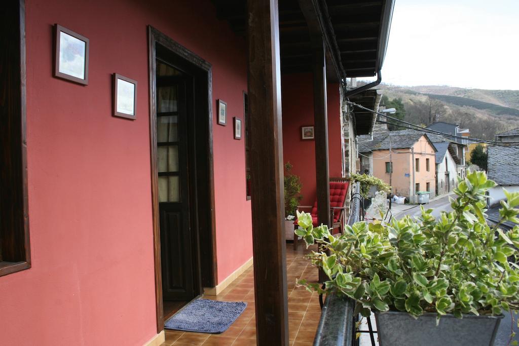 Albergue Camino Y Leyenda Trabadelo Exterior foto